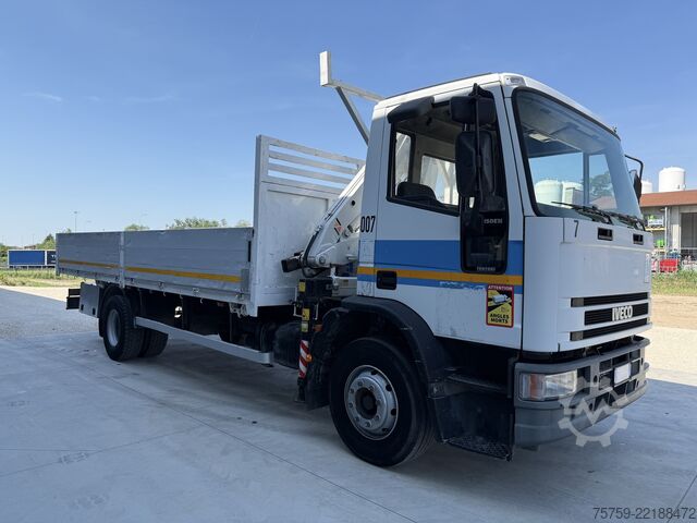 Kamyon üzerine monteli vinç Iveco Eurocargo 150E18 Pritsche+Kran Amco Veba