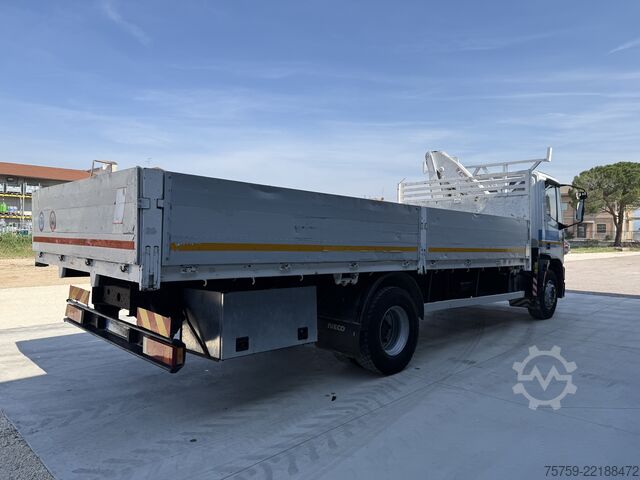 Kamyon üzerine monteli vinç Iveco Eurocargo 150E18 Pritsche+Kran Amco Veba