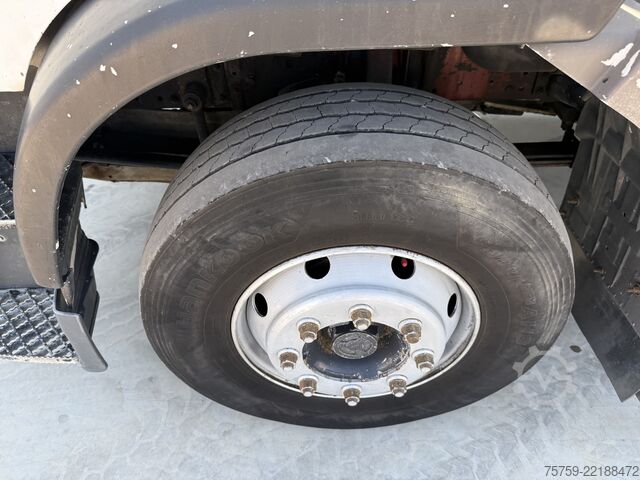 Kamyon üzerine monteli vinç Iveco Eurocargo 150E18 Pritsche+Kran Amco Veba