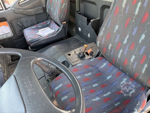 Kamyon üzerine monteli vinç Iveco Eurocargo 150E18 Pritsche+Kran Amco Veba