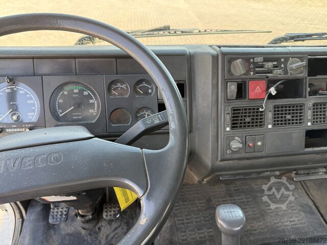 Kamyon üzerine monteli vinç Iveco Eurocargo 150E18 Pritsche+Kran Amco Veba