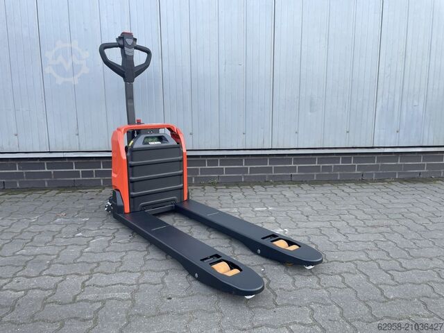 Ručni paletni viljuškar Toyota Tyro LHE150 | FABRIKNEU 2025