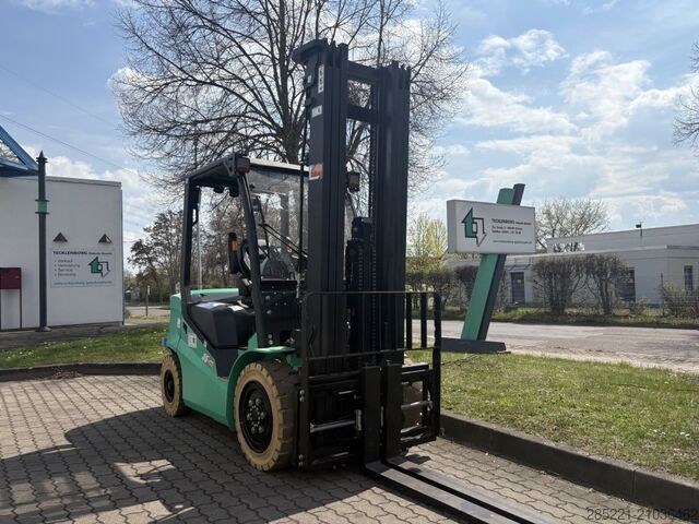 Elektro 4 Rad-Stapler LM ECB35QL - Lithium