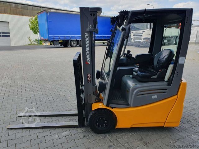 Voorlader vorkheftruck JUNGHEINRICH EFG 215 / Triplex 4.25m / SS / nur 1.680h / 2021