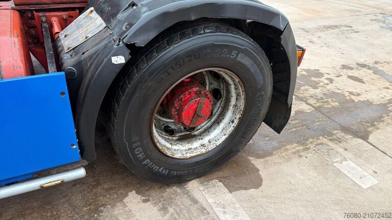 Standaard trekker Renault Premium 400 (POMPE MANUELLE / MANUAL PUMP / GRA...