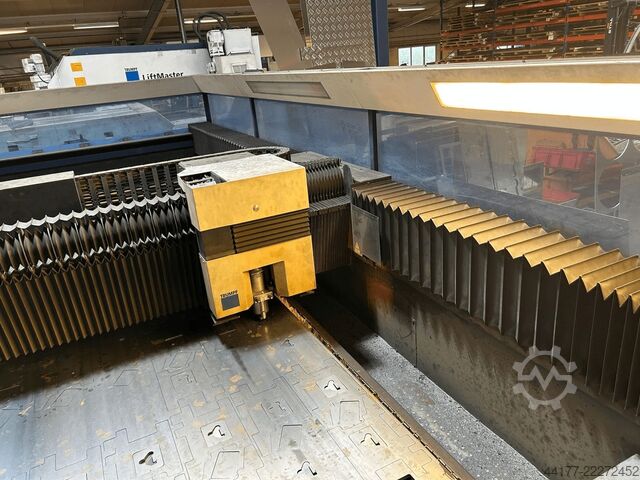 Maszyna do cięcia laserowego Trumpf TruLaser 3040 mit LiftMaster