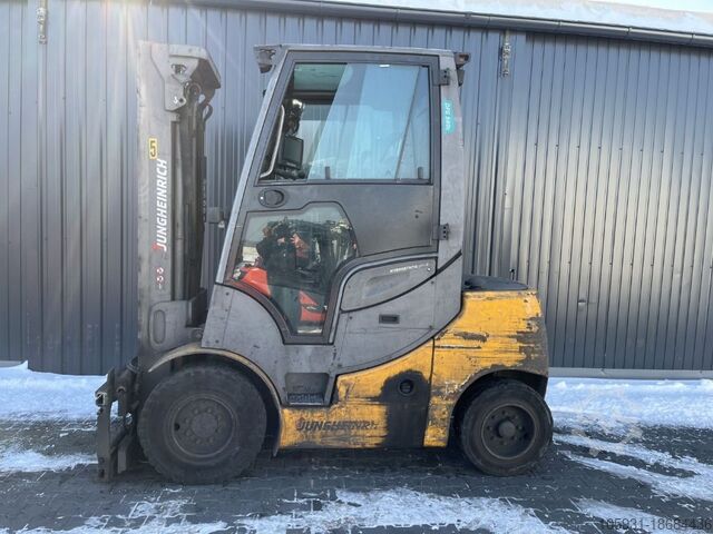Carretilla elevadora diésel Jungheinrich DFG540s