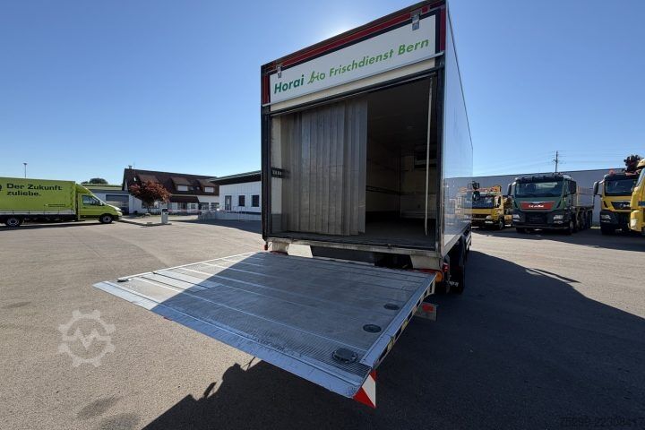 Kølebil Renault Midlum 270.14 L 4x2 Kühlkoffer / HB / Swiss-Vehicle