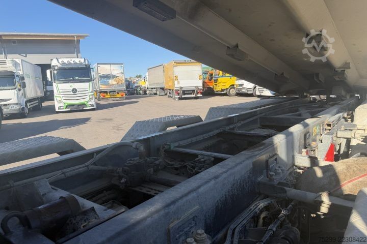 Wywrotka  FMX-500 10x4R Rückwärtskipper / Swiss-Vehicle