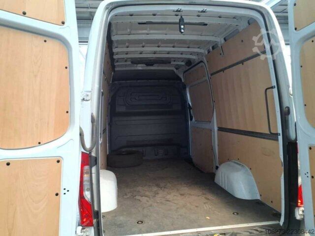 Varevogn Mercedes-Benz Sprinter 317 CDI,L2H2,Automatik,Kamera,Navi