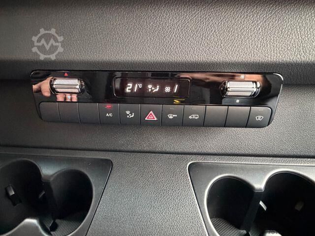 Furgonetă platformă cu cabină dublă Mercedes-Benz Sprinter 317 CDI 3665 9G DoKa AHK Klima Kamera