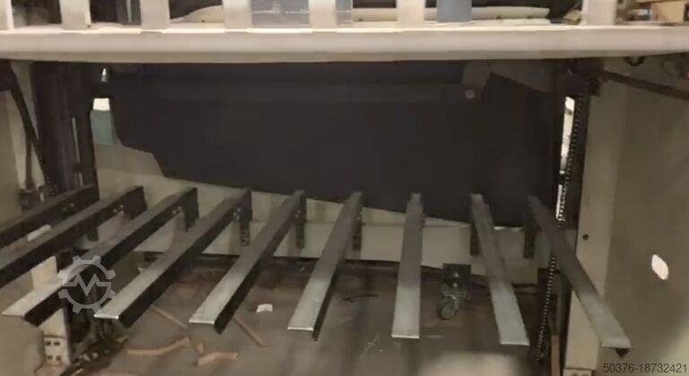 Flachbett-Stanzmaschine 120×160 cm Iijima (Japan) EFC-1600