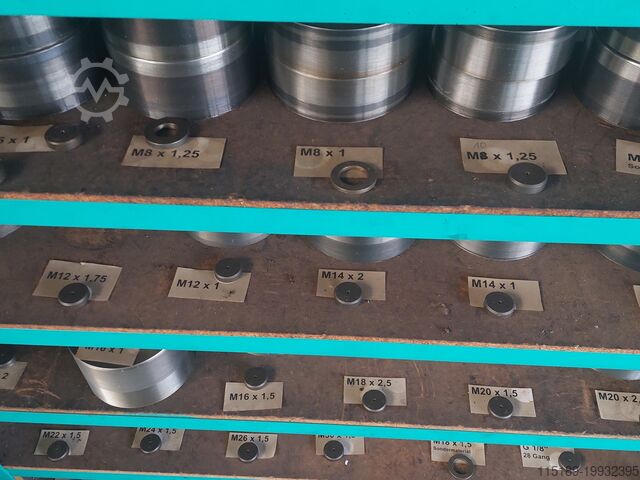 Máquina de laminación de roscas PeeWee F.H. Jung GmbH P20SR