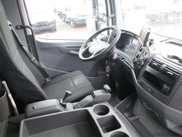 Skåpbil MERCEDES-BENZ Atego 1324*Maxi-Koffer 8.42m*Euro5*LBW*Klima*