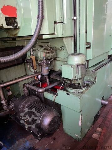 Automatyczna tokarka wielowrzecionowa Schütte SF 32-6 DNT Bj. 1991