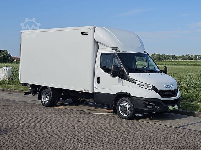 Bőrönd IVECO DAILY 35C16 Bakwagen Laadklep!