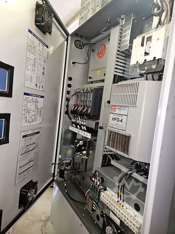 Centro di lavoro verticale Haas VF4 SS