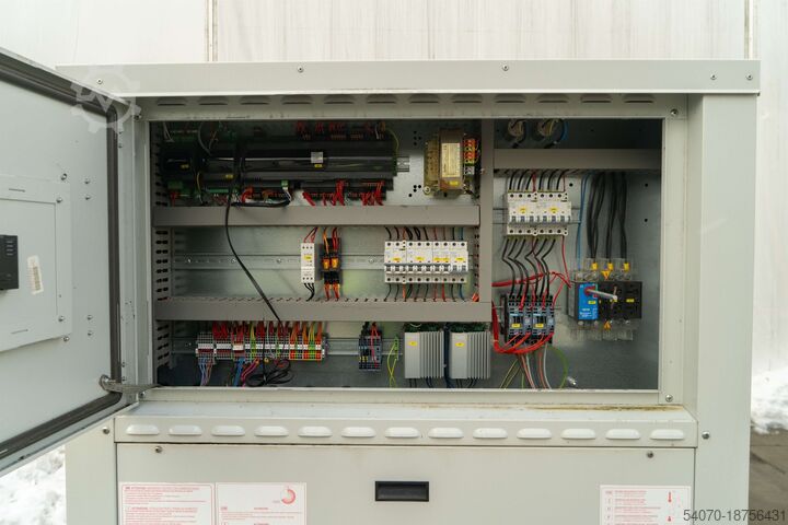 Koelmachine/warmtepomp New AIRCOOLED chiller Climaveneta NR N LN CA 0262P 70.25 kW/73.12 kW