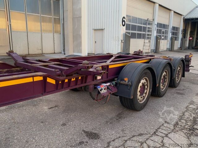 Návěs s výměnnou nástavbou DENNISON Extendable 1x20'/2x20' /1x40'  (6.X)