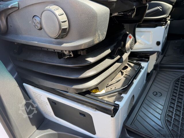 Højt tag varevogn MERCEDES-BENZ Sprinter 516 CDI Maxi Klima LED Werkstatt Standh