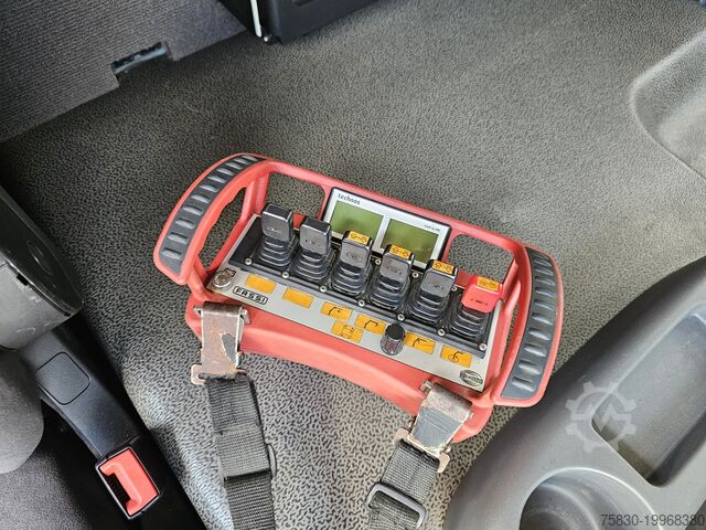 Vrachtwagen met kraan DAF CF 460 8x2/6 / FASSI 82 t/m CRANE / KRAN - 18.3...