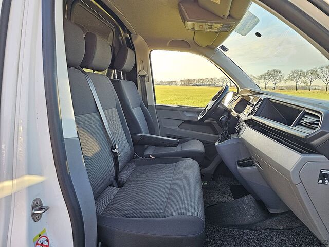 Magastetős kombi VOLKSWAGEN TRANSPORTER 2.0 TDI L1H1 Navi Automaat!