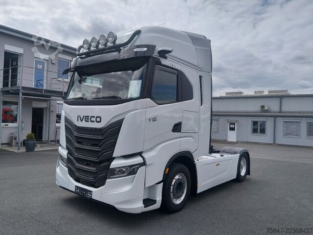 Standaard trekker Iveco S-Way AS 440 S 50 T/FP Standklima Navi