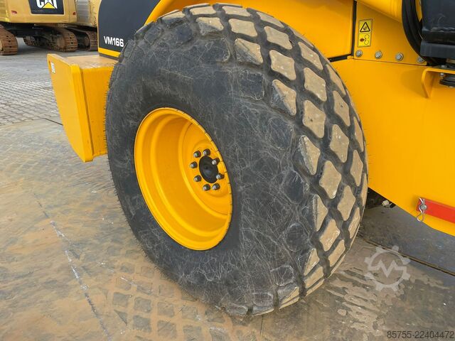 Top Machinery GmbH Top Machinery GmbH Top Machinery GmbH