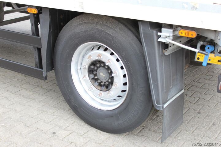 Koeltrailers SCHMITZ TK SLX 100  Strom Aluboden FRC