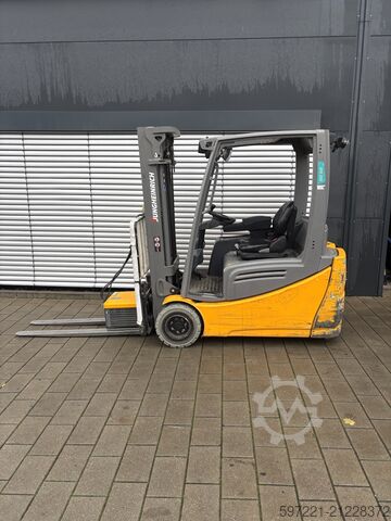 Electric - 3 wheels Jungheinrich EFG 220 464DZ RES//LS//BIS//16.02.2026