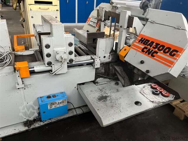 Automatisk bandsåg - horisontell KLAEGER & MUELLER HBA 300G CNC