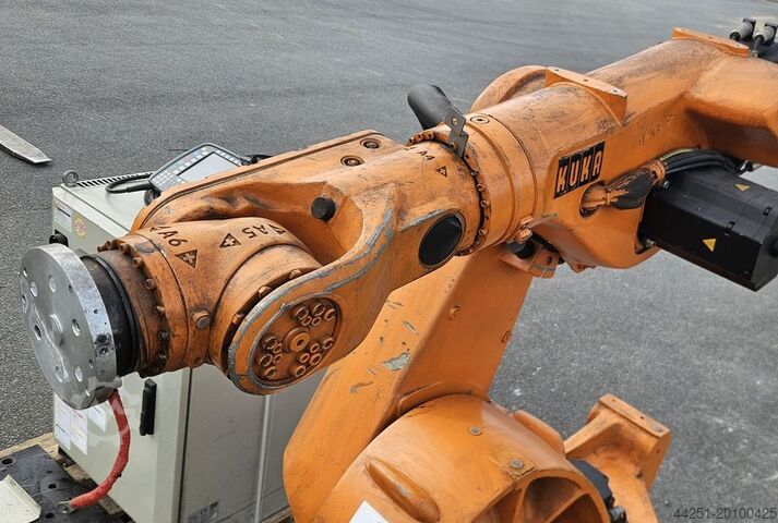 6-assige robotlasrobotindustrie Kuka KR 30/2