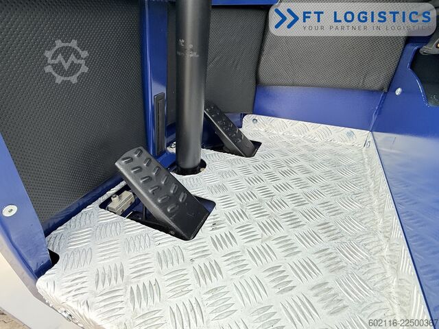 4-vejs gaffeltruck Combilift C4000 GAS TRIPLEX 5550 POSITIONER CABIN