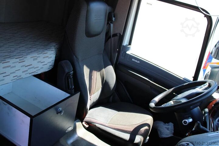 Skjutbar presenning DAF CF 330 + EURO 6 + 6X2 STEERING