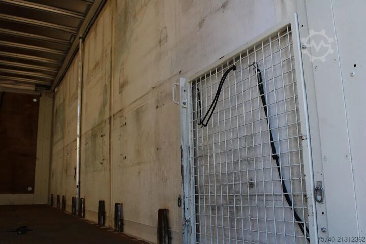 Skjutbar presenning DAF CF 330 + EURO 6 + 6X2 STEERING