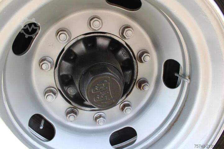 Koffer Pacton 2X AXLE + NICE TRAILER