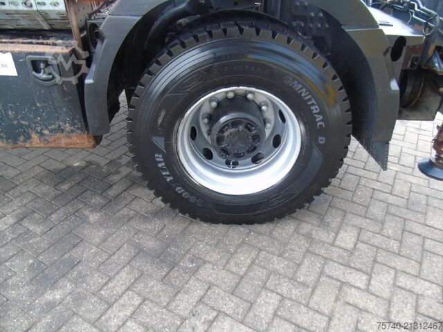 Camión grúa Volvo FMX 500 + 4x4 + HMF 4020 5x + JIB 4x 30 METER +...