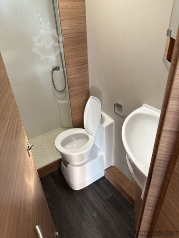 Poluintegrisani kamper 2024 Ford Transit Weinsberg Carasuite | Automatico | 5 posti letto