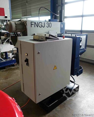 Fraiseuse outil universel INTOS FNGJ30