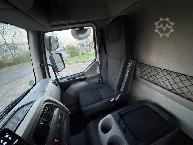 Ψυγείο φορτηγό DAF LF 16.260 Tiefkühlkoffer mit Ladebordwand