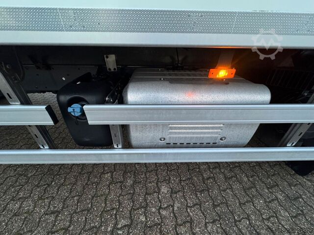 Ψυγείο φορτηγό DAF LF 16.260 Tiefkühlkoffer mit Ladebordwand