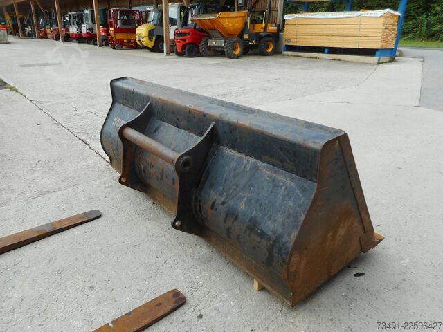 încărcător telescopic Manitou MT 932.25