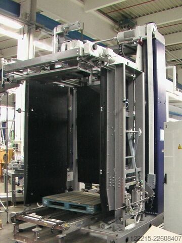 KOSME Krones, KHS plnicí linka na skleněné láhve (jednorázové) (2013) KOSME Abfülllinie für Glasflaschen (Einweg)