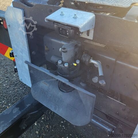 Chariot de chargement téléhiste Renault C440 6x4 - Palfinger
