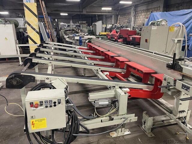 Moulurière Weinig High-Mech A1 moulder outfeed