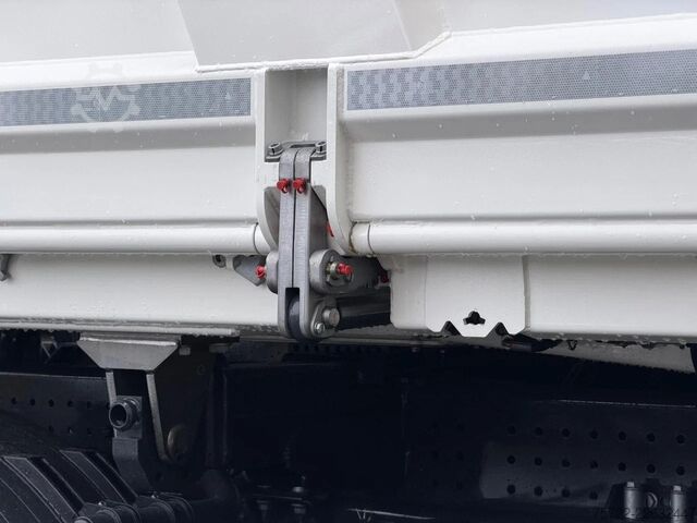 3-sidig tipp MAN TGS 41.480 8x4 BB mit Meiller 3-Seitenkipper