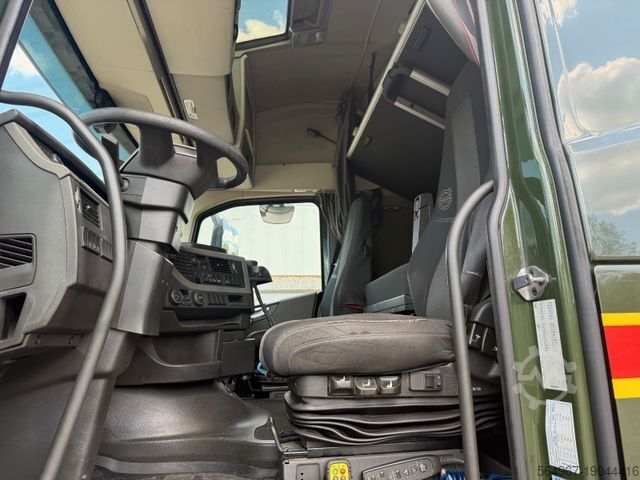 Plattewagen met zeil VOLVO FH460 Pritsche Plane Bordw. Klima Retarder LBW