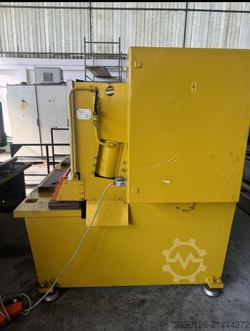 Foarfecă hidraulică tip ghilotină Beyler CP2050/10