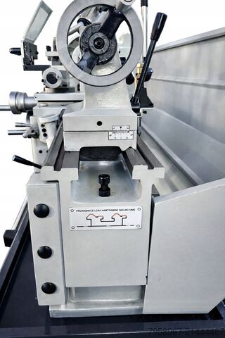 Esztergapad (középpontos) Metal Technics Polska Tokarka Uniwersalna 360x1000 MTP