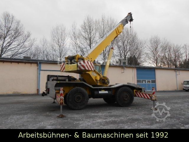 Hochbaukran Coles Cranes 625S, 20T